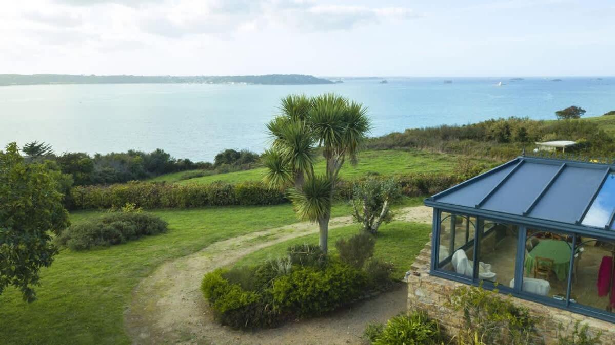 Kermartin - Maison De Famille Avec Vue Sur La Baie De Morlaix Plouezoc'h Exterior foto