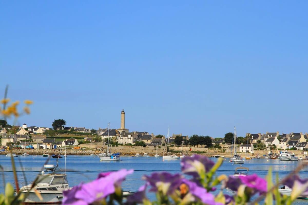 Kermartin - Maison De Famille Avec Vue Sur La Baie De Morlaix Plouezoc'h Exterior foto